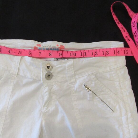 Ladies Size 5 Capri's – Capri Collection Garage - Picture 11 of 16